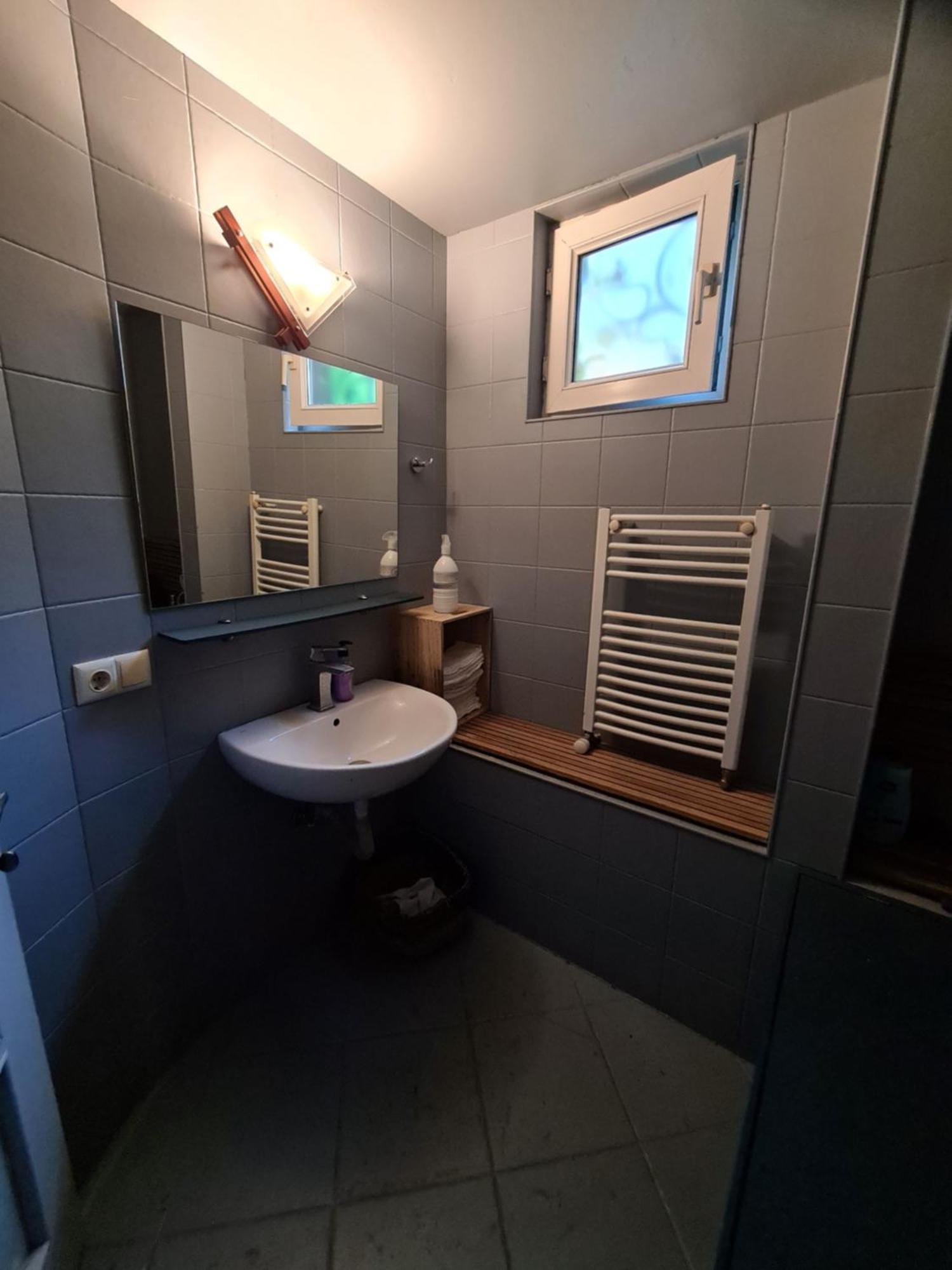 דירות טביליסי Shared Flat In An Artists District Pikris Gora מראה חיצוני תמונה